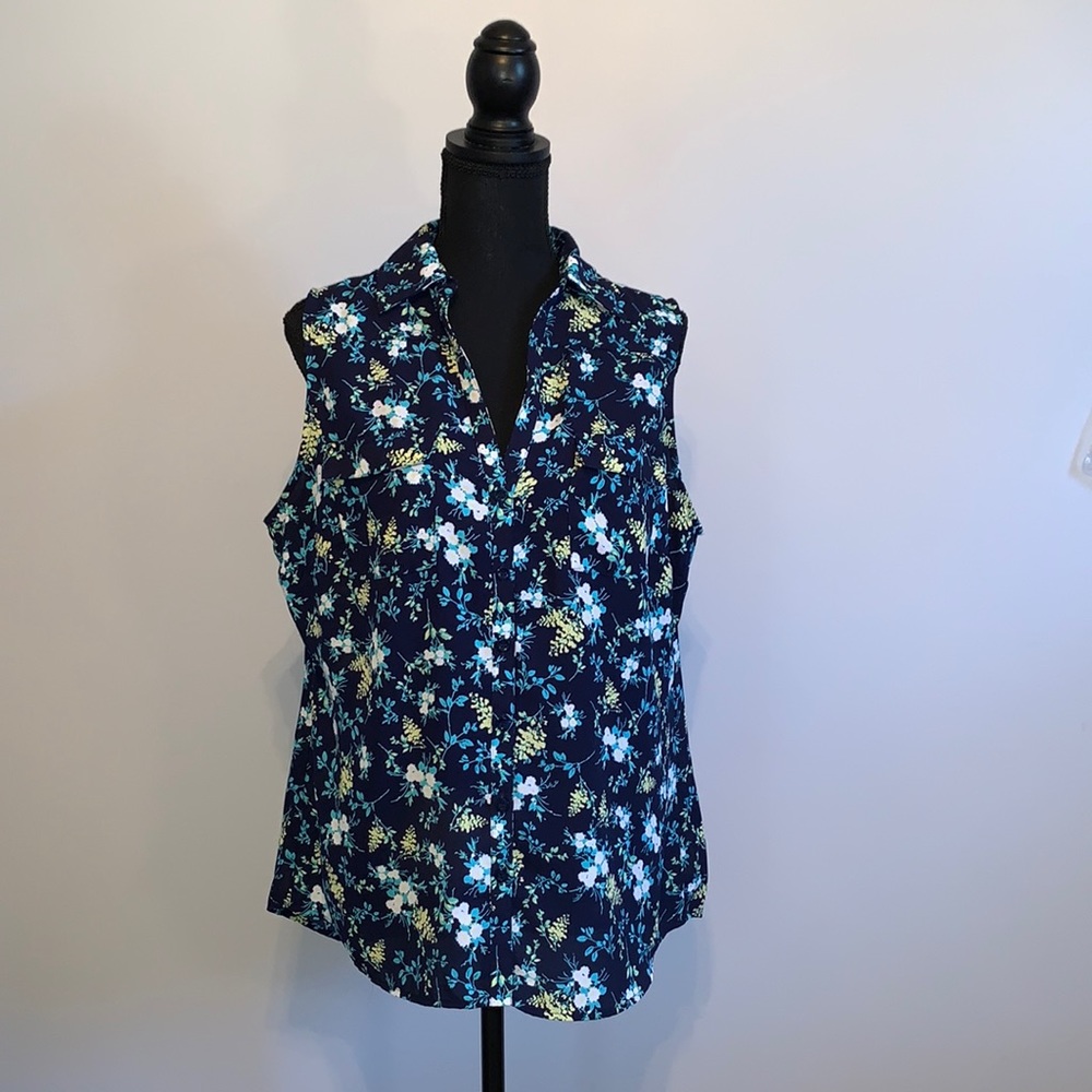 NY&Co Floral Sleeveless Blouse